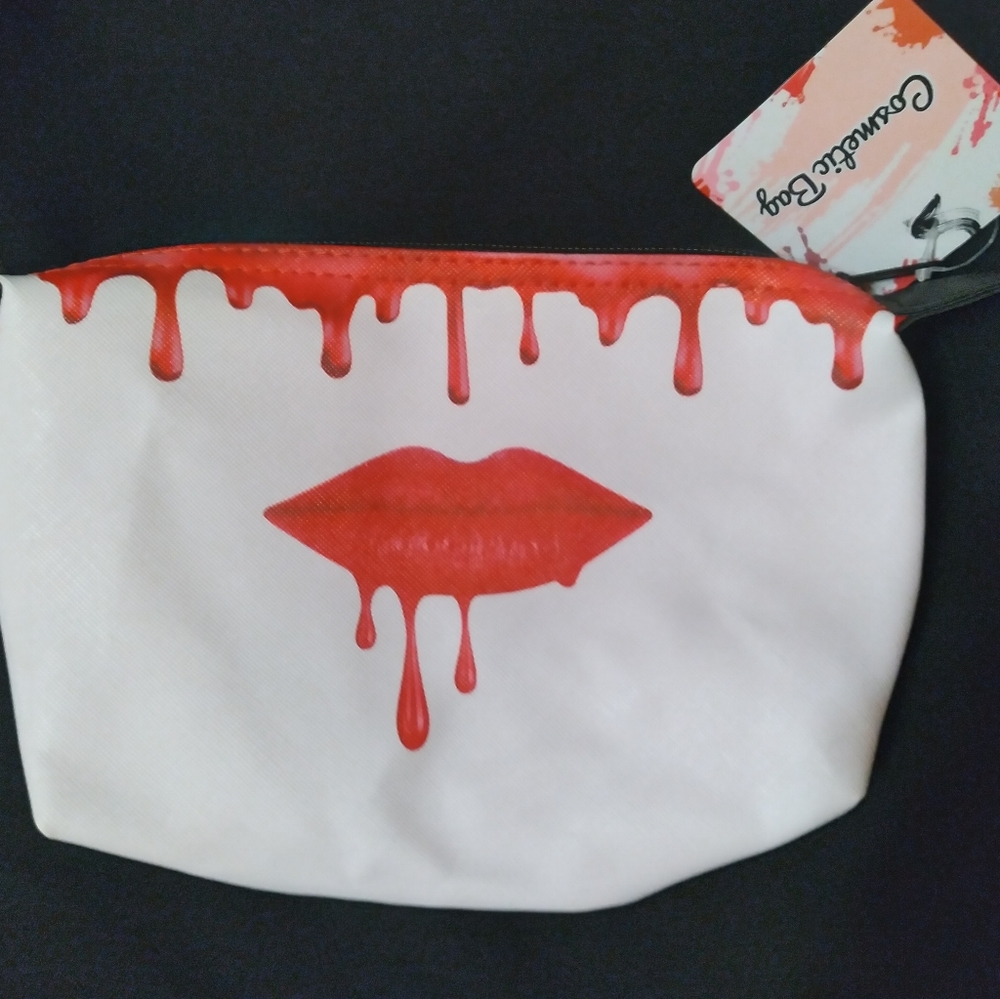 **Cosmetic Bag** New** LIPS